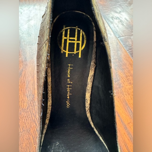 Snakeskin Pumps - House of Harlow - Picture 2 of 4